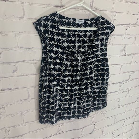 Calvin Klein large blouse - Picture 1 of 4